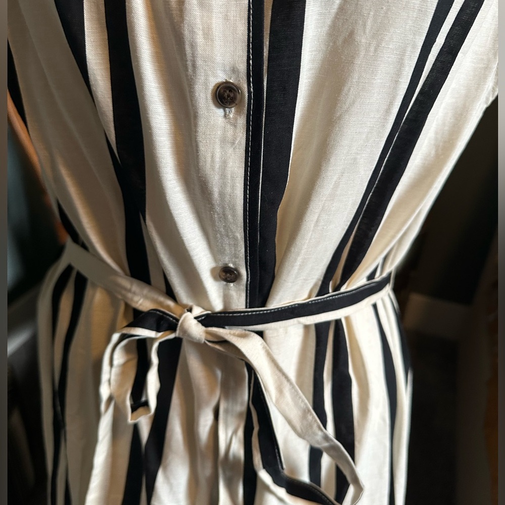 *NWT* H&M Midi Dress - Picture 5 of 12